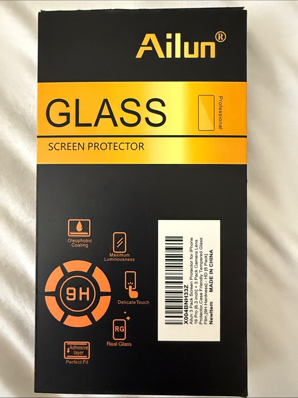 Ailun Black and Gold Glass Screen Protector Packaging
